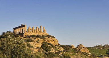 Agrigento, Juno Temple.jpg